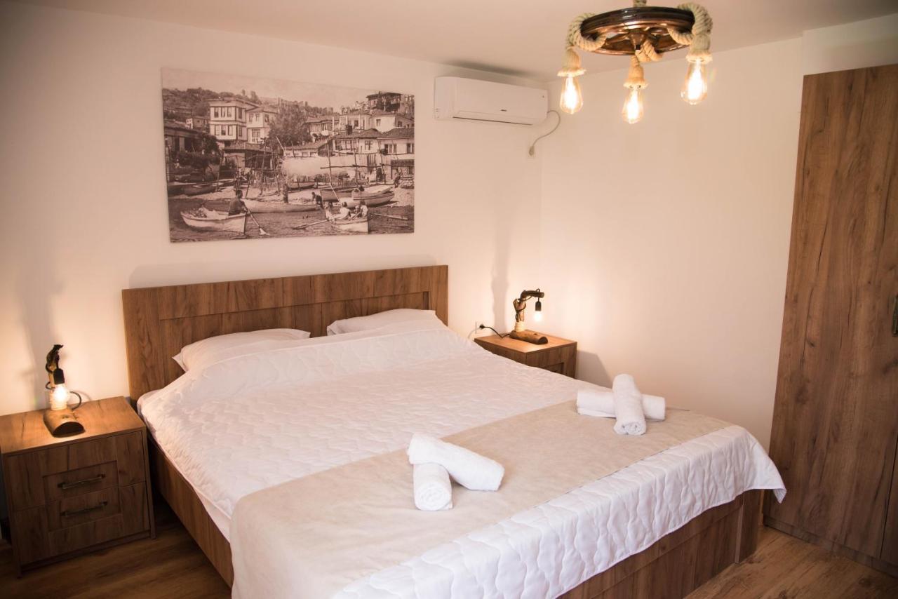 Guest House La Baja Ohrid Exterior photo