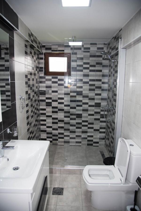 Guest House La Baja Ohrid Exterior photo